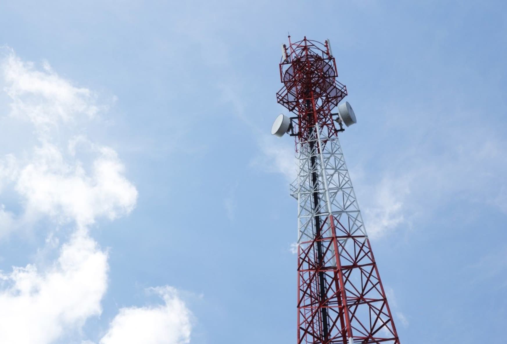 GSMA proyecta mayores beneficios económicos si la banda de 6 GHz se destina a uso móvil en la región