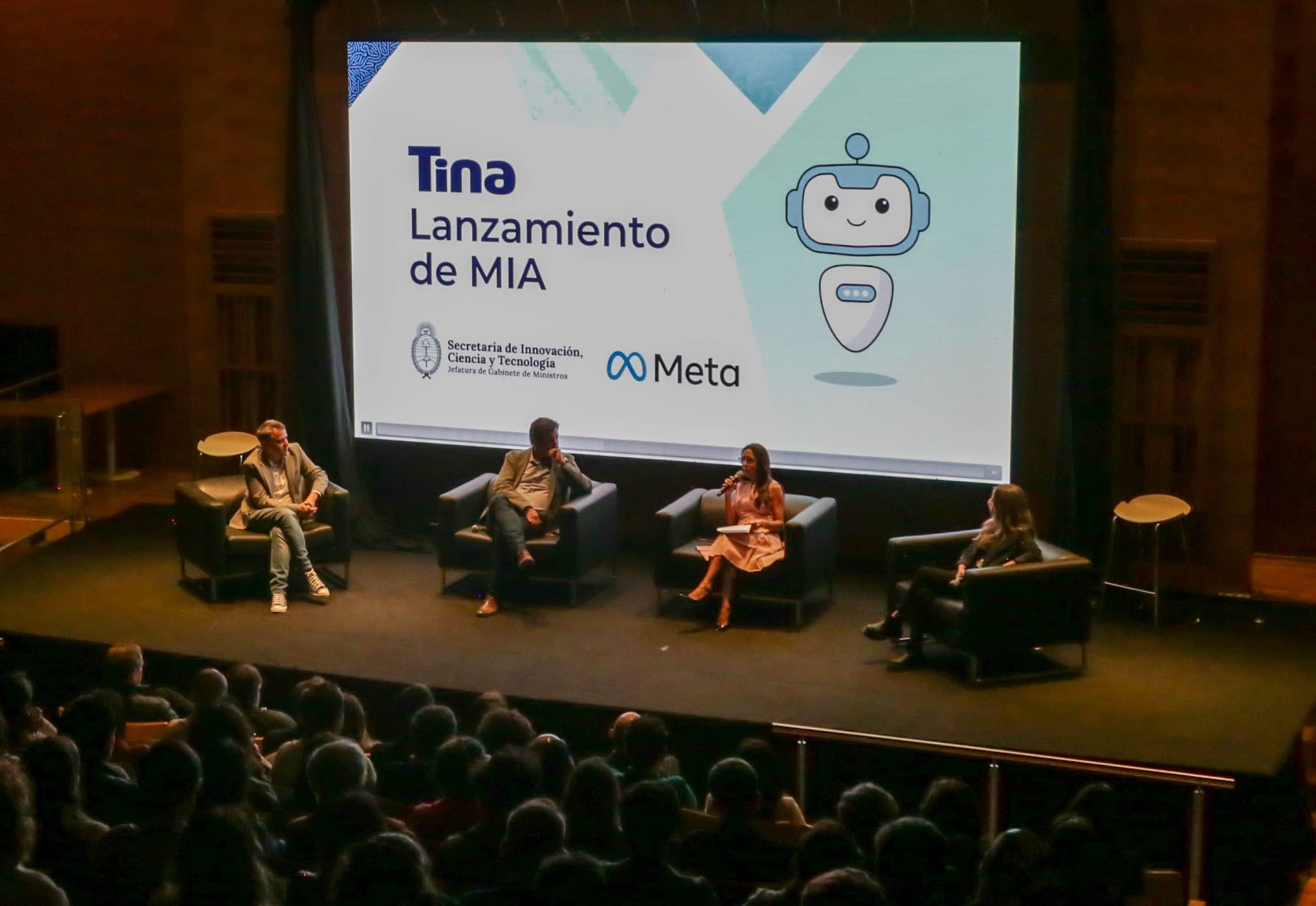 La Secretaría de Innovación presenta MIA, agente de inteligencia artificial integrado en TINA