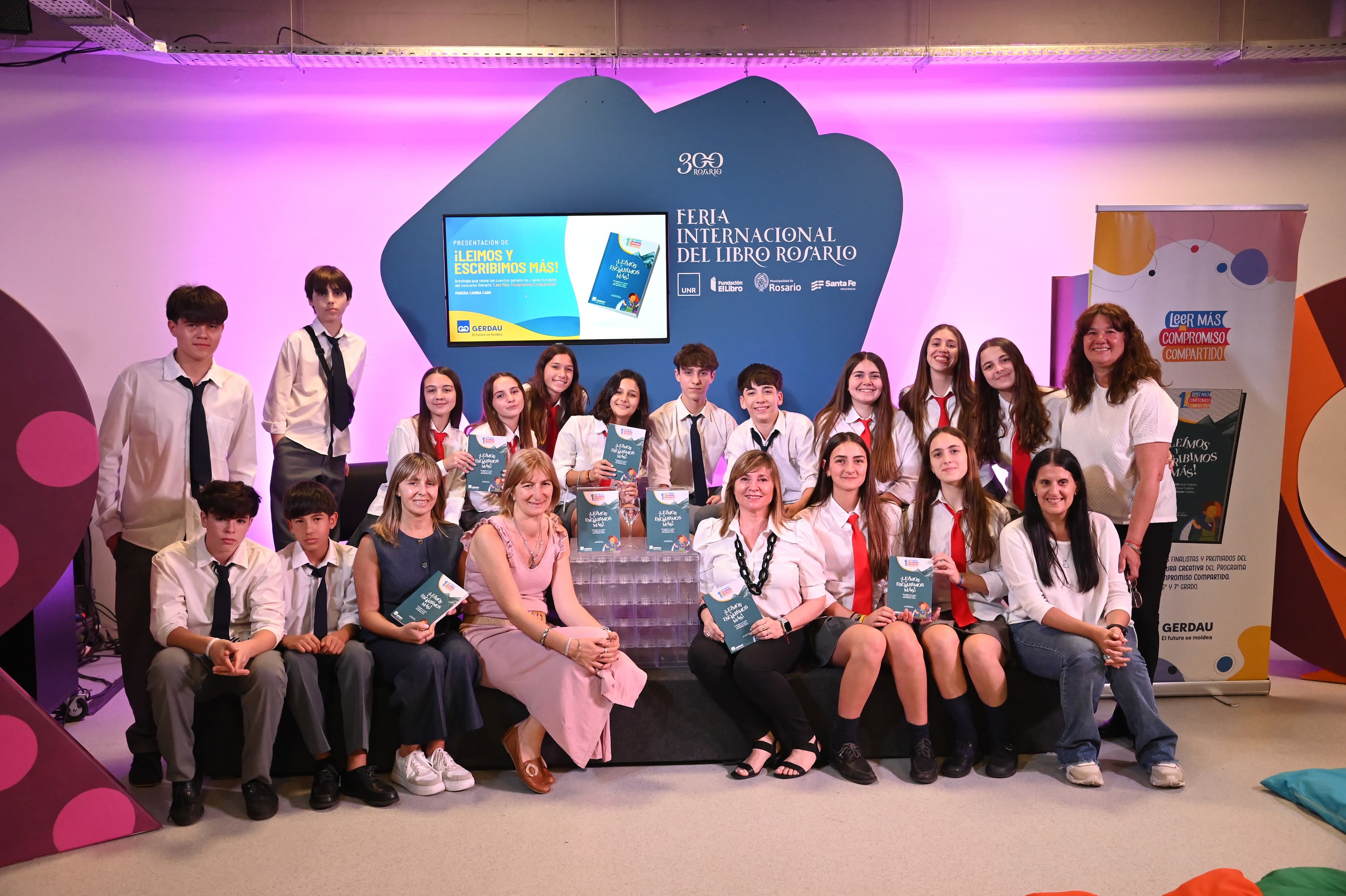 Gerdau presenta antología literaria con alumnos en la Feria Internacional del Libro de Rosario 2025