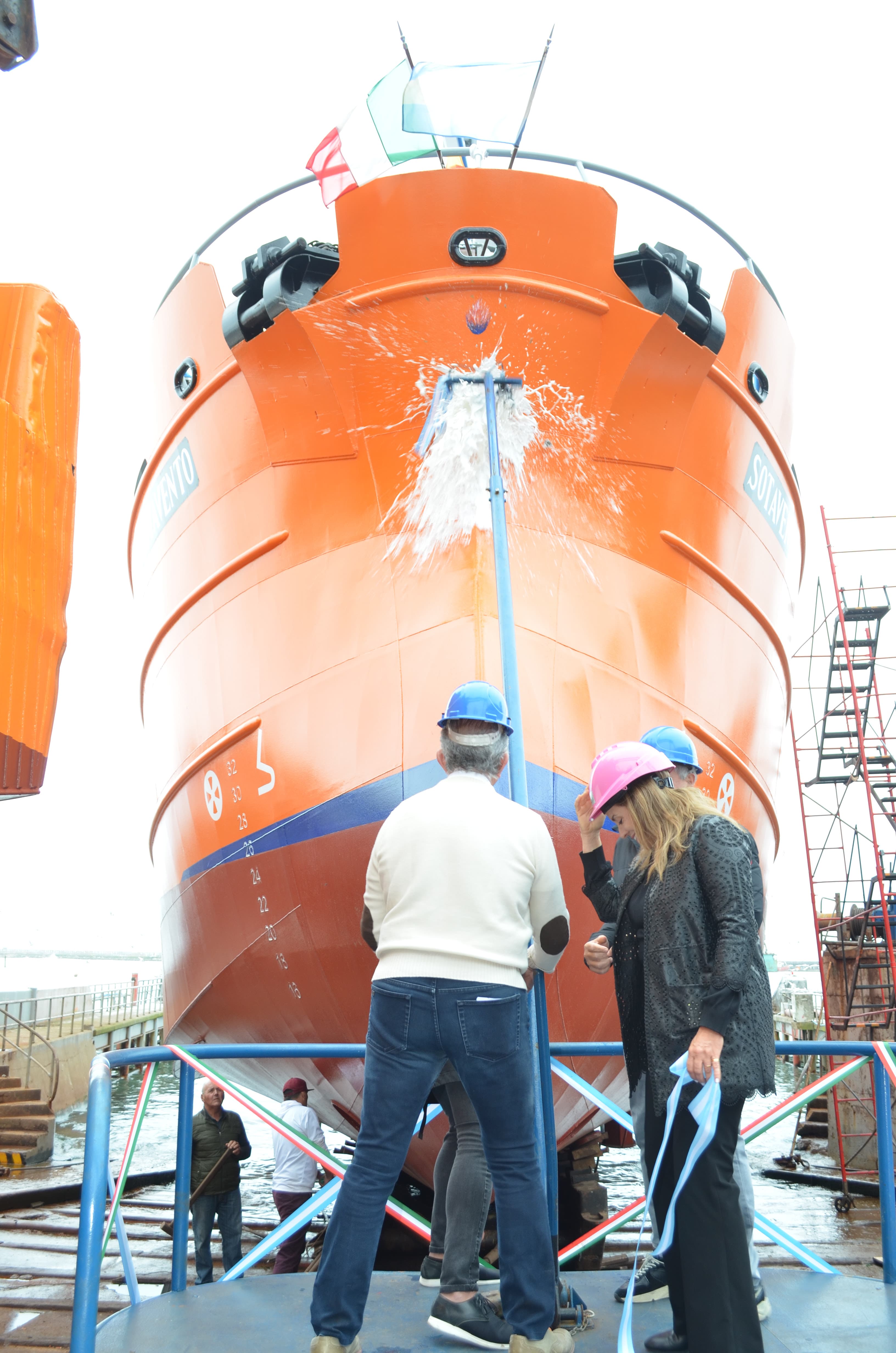 El astillero Contessi entrega el buque pesquero “Sotavento” al Grupo San Isidro en Mar del Plata