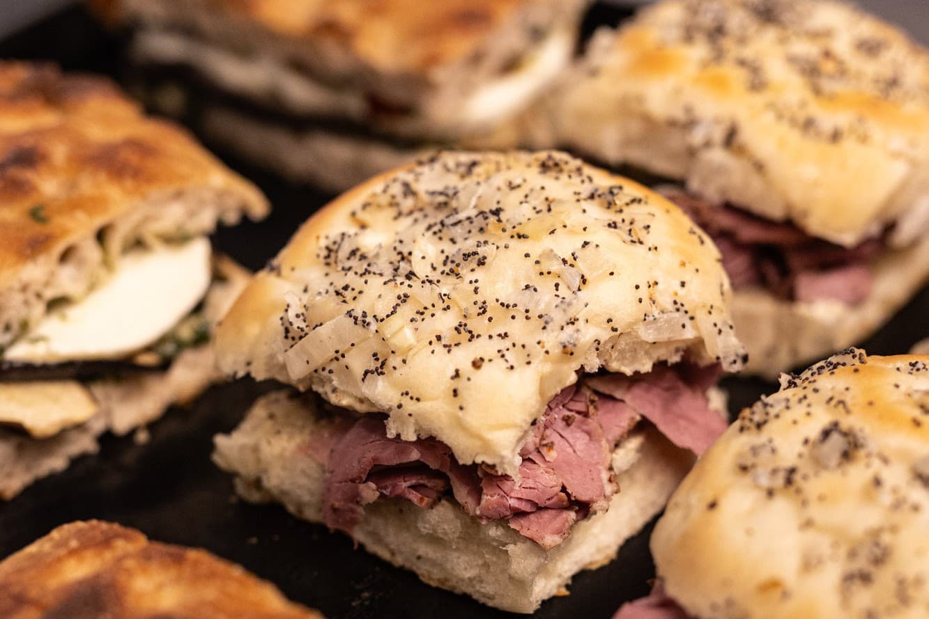 Levando destaca la elaboración artesanal de pan en el Día Internacional del Sándwich