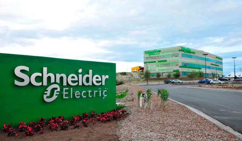 Schneider Electric presenta soluciones para afrontar el impacto energético de la inteligencia artificial