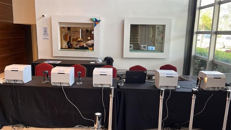 Epson implementa impresión en tiempo real para acreditaciones en Pulso IT 2025 en Buenos Aires