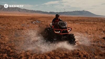 Segway Powersports presenta el ATV AT10 W MUD en EICMA 2025 de Milán