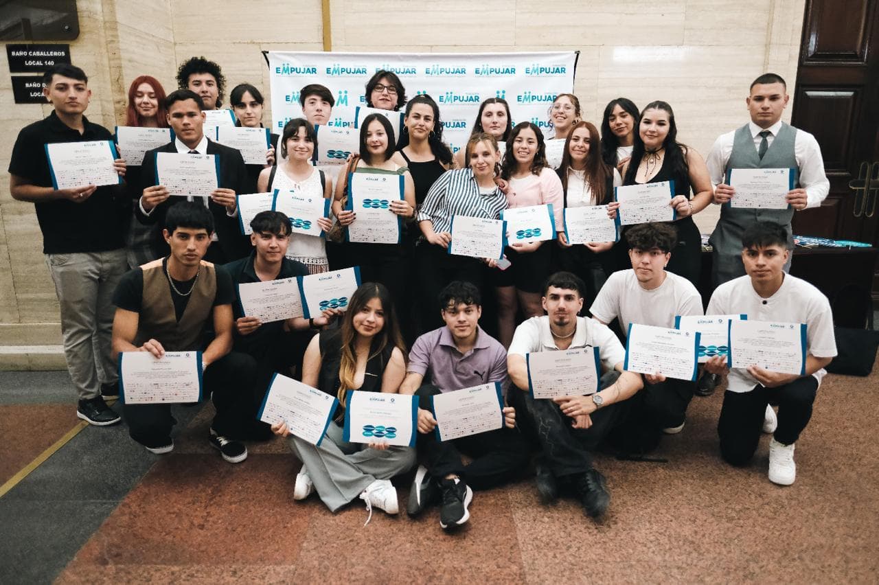 Fundación Empujar reconoció a empresas y voluntarios en su encuentro anual 2025 en Buenos Aires