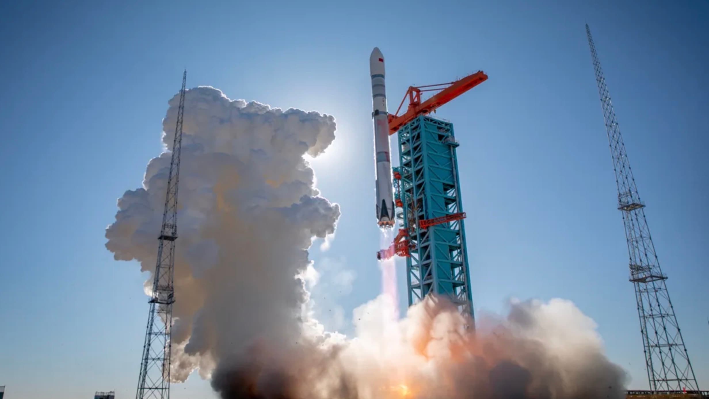 China llegó a 90 lanzamientos en 2025 y colocó el Fengyun-4C rumbo a GEO