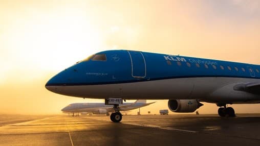 KLM incorpora rutas desde Ámsterdam a Oviedo, Santiago de Compostela y Jersey en 2026