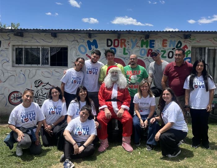 Minor Hotels Europe & Americas presenta la edición navideña de su programa Together With Love