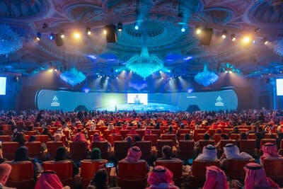 Riad será sede de la tercera Conferencia Mundial del Mercado Laboral en enero de 2026