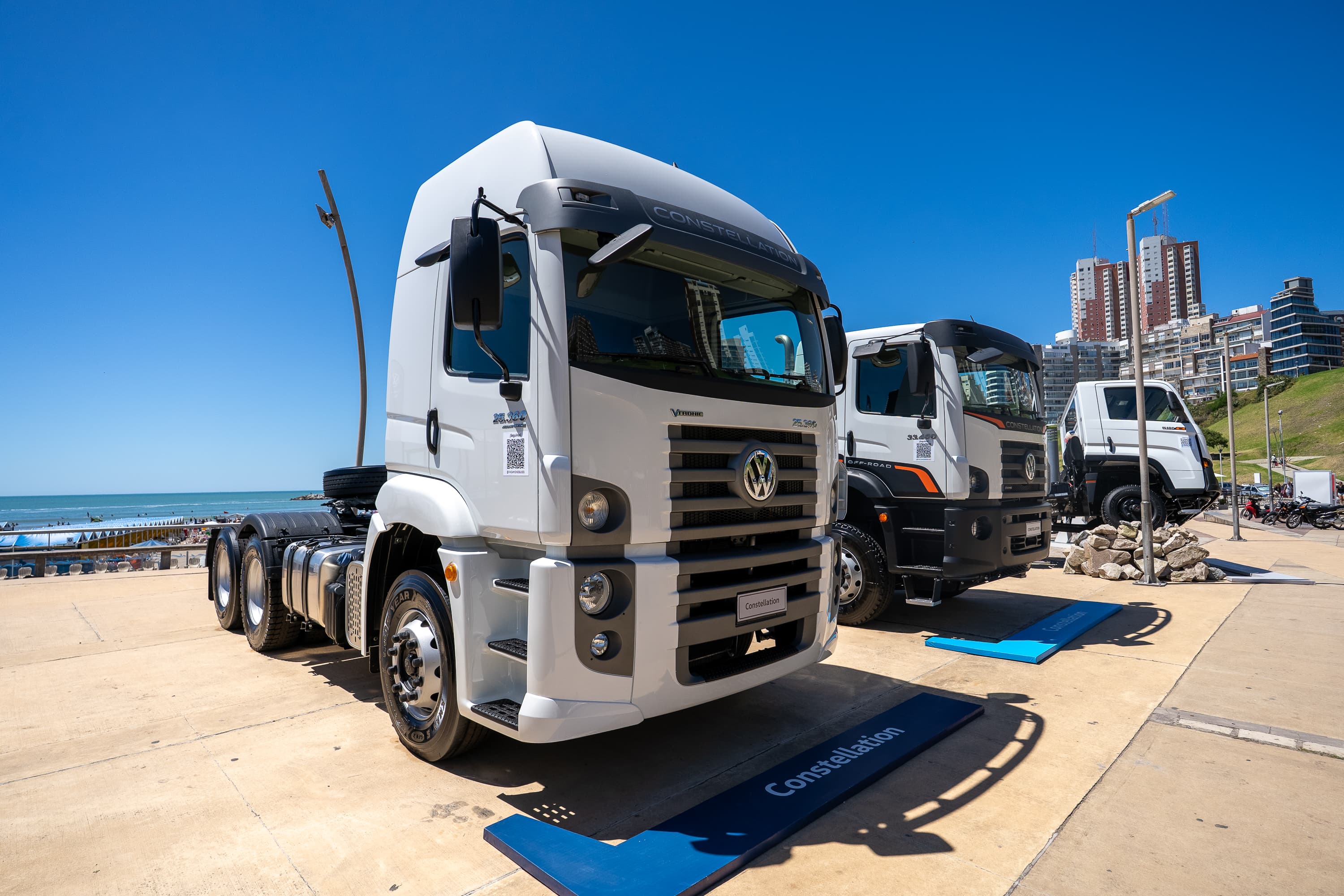 Volkswagen Camiones y Buses inaugura stand de verano en Playa Varese, Mar del Plata