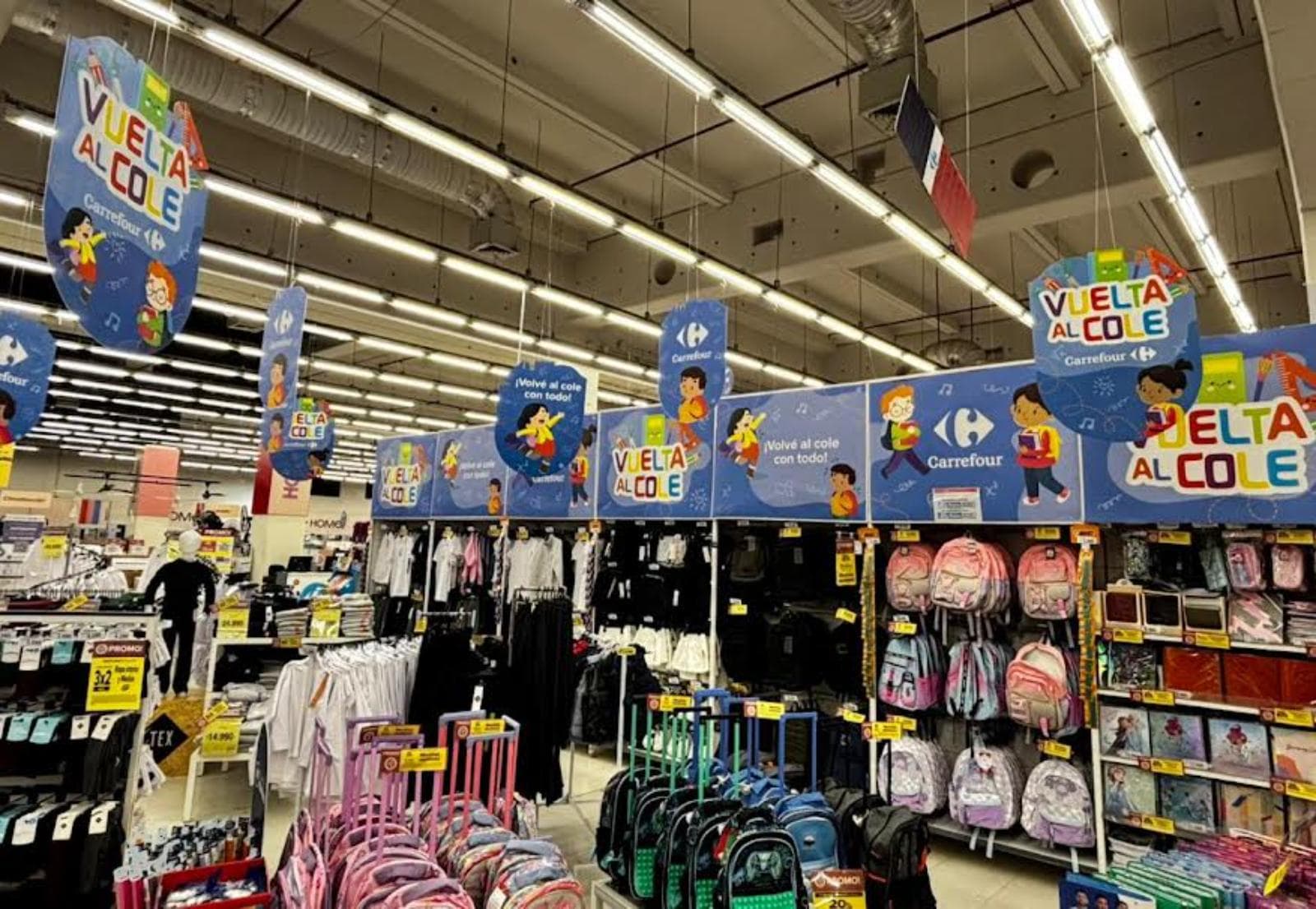 Carrefour lanzó su campaña Vuelta al Cole con ofertas y cuotas sin interés hasta el 15 de marzo
