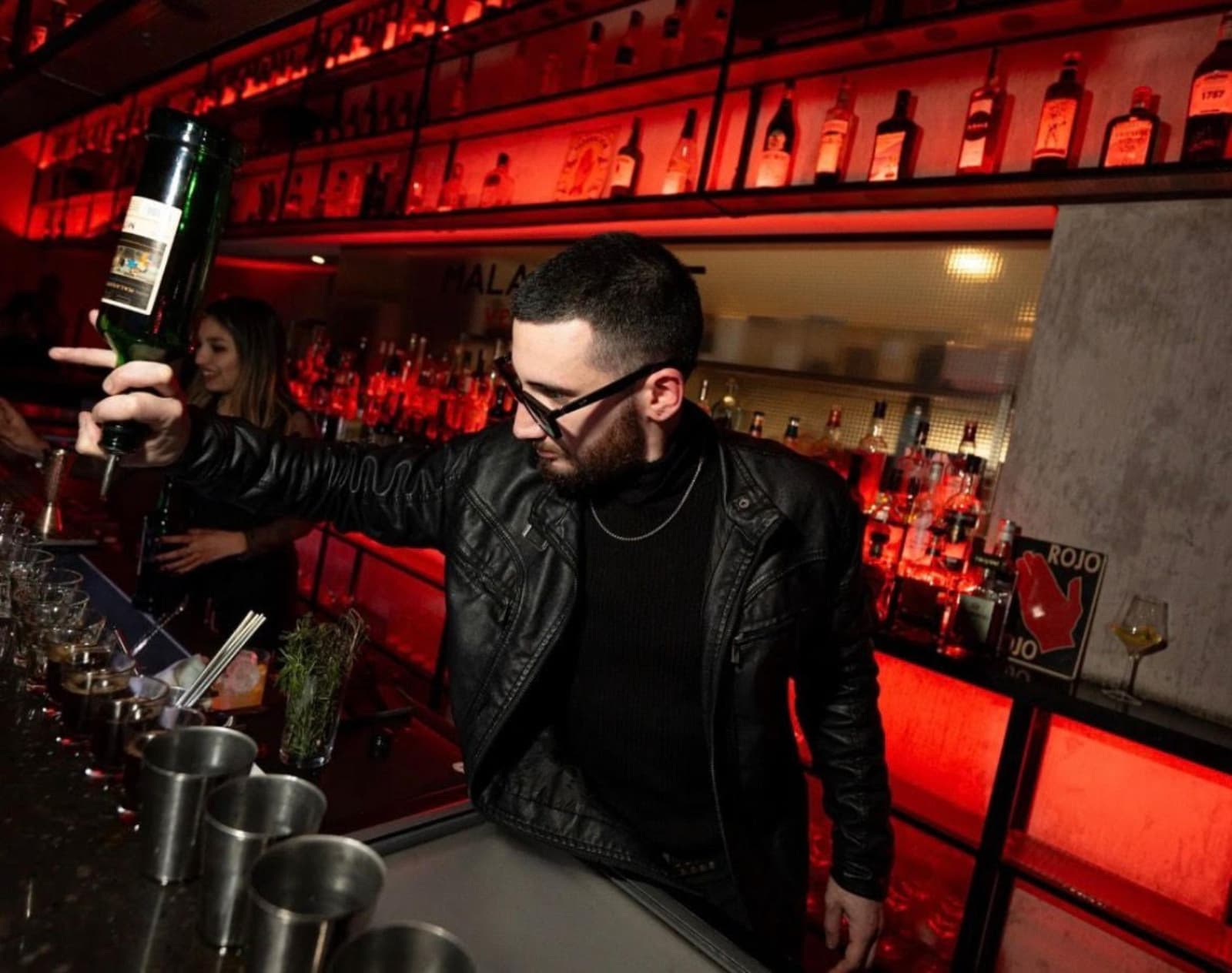 Malasangre propone una experiencia participativa para crear cócteles por el Día del Bartender