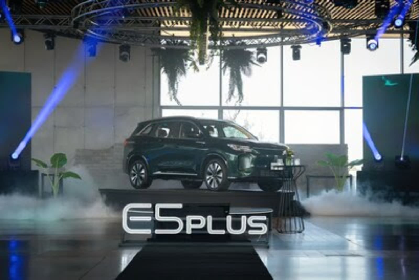 DFSK presentó en Santiago el E5 PLUS y sumó un hito regional