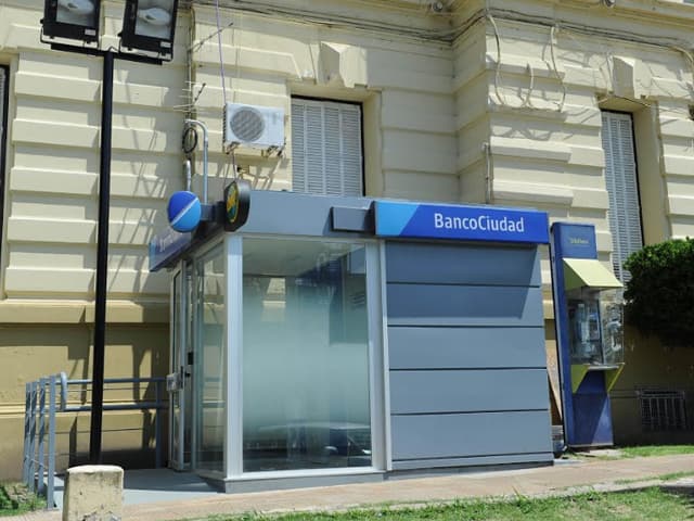 Banco Ciudad inaugura un cajero automático autosustentable