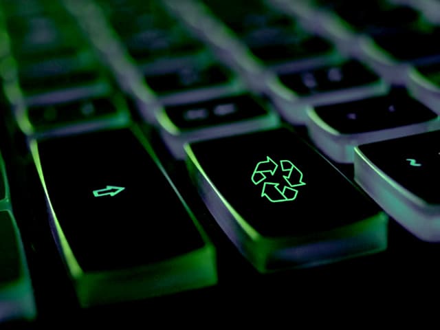 ¿Qué hacer con el parque informático en desuso?