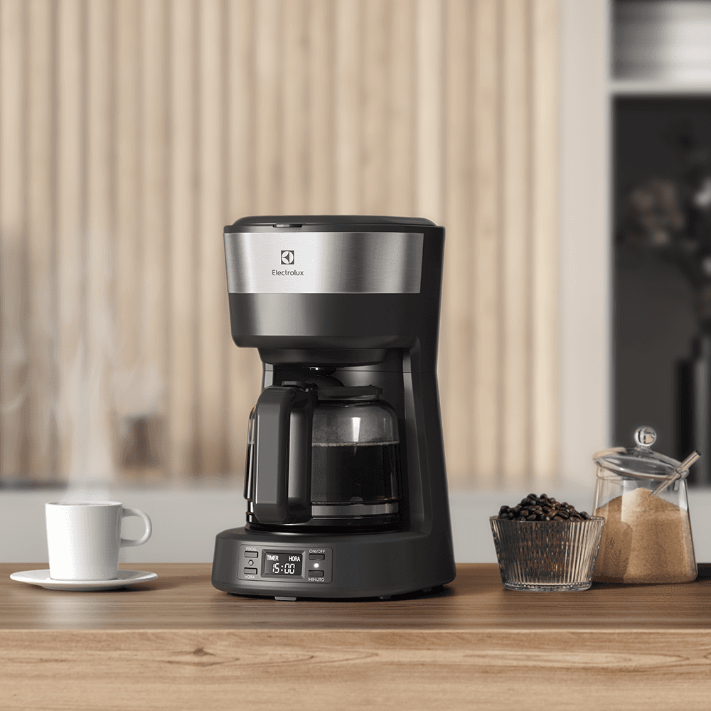 Electrolux lanza una cafetera que mantiene el café listo 24/7 sin perder su sabor original
