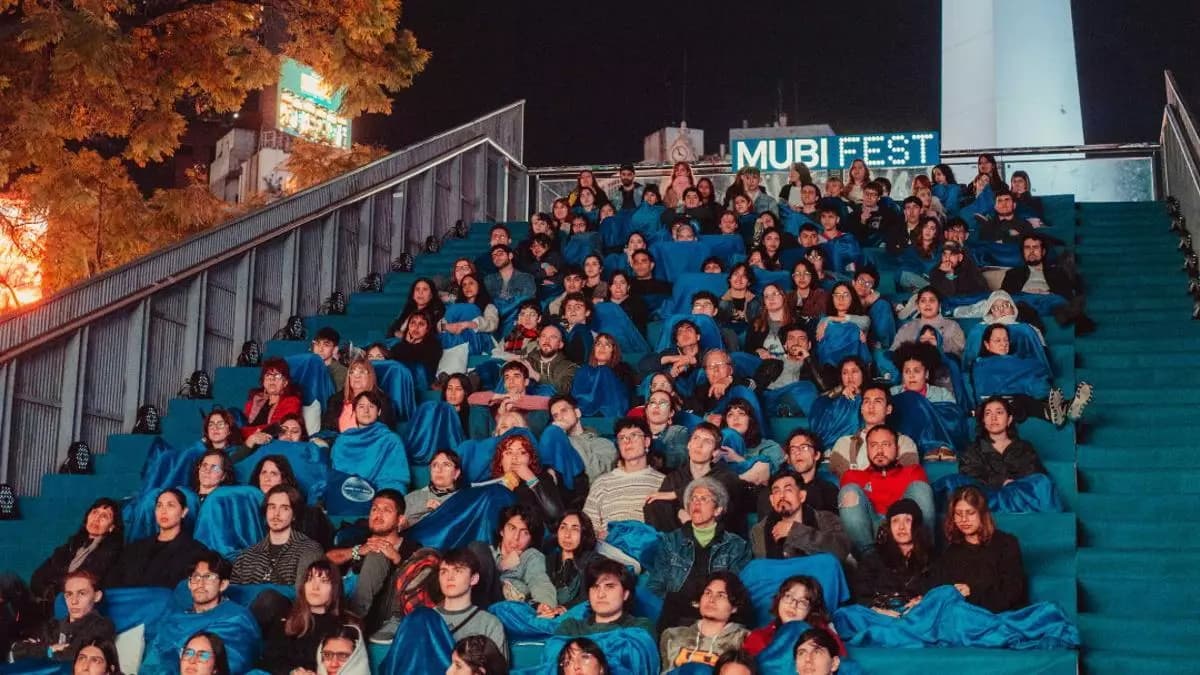 MUBI Fest Buenos Aires cerró su segunda edición con una proyección a metros del Obelisco.