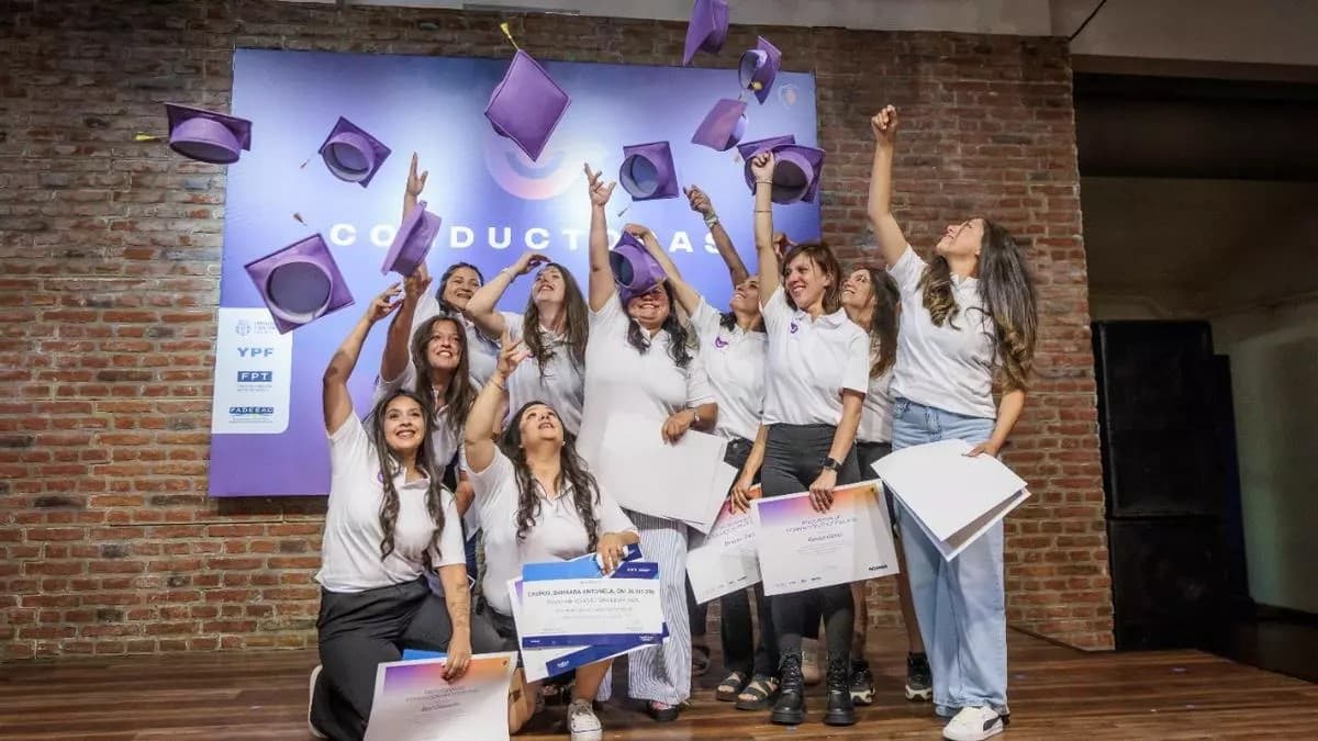 “Conductoras”, de Scania, celebró una nueva graduación