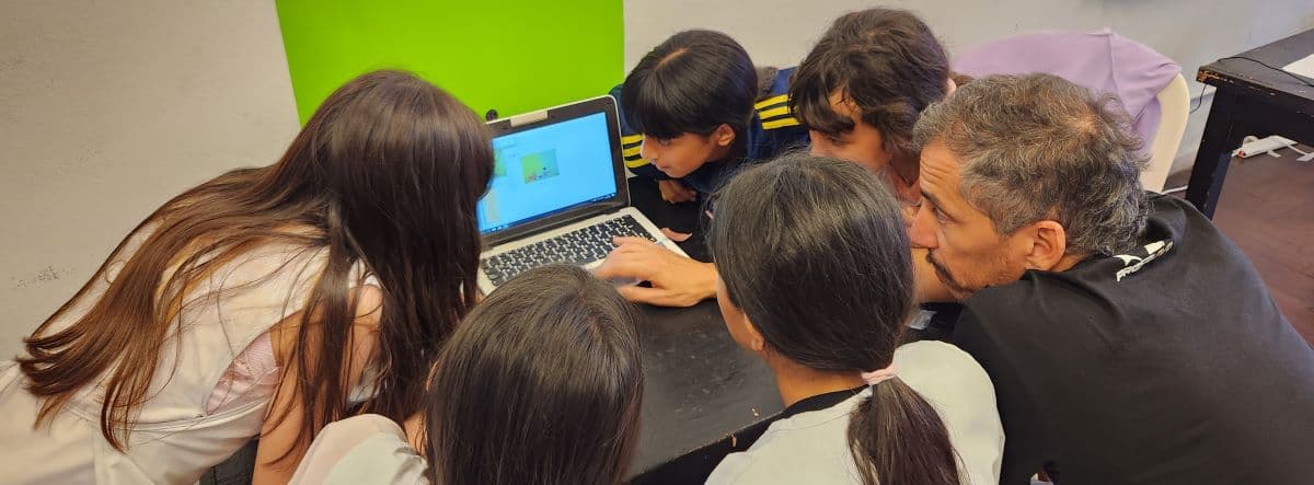 Inteligencia artificial, apuestas online, celulares y derechos en jaque