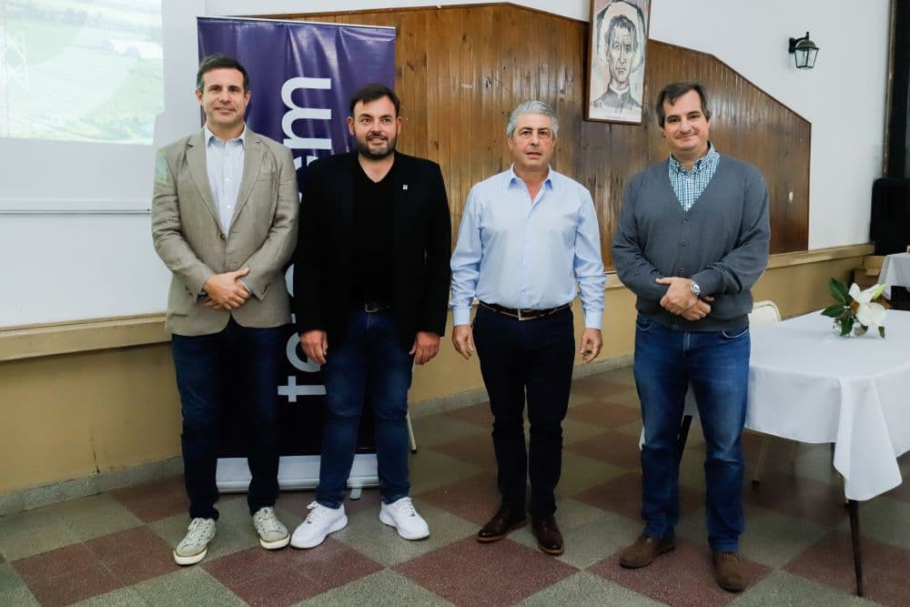 Telecom finalizó el despliegue del primer cluster colaborativo del ecosistema Agtech
