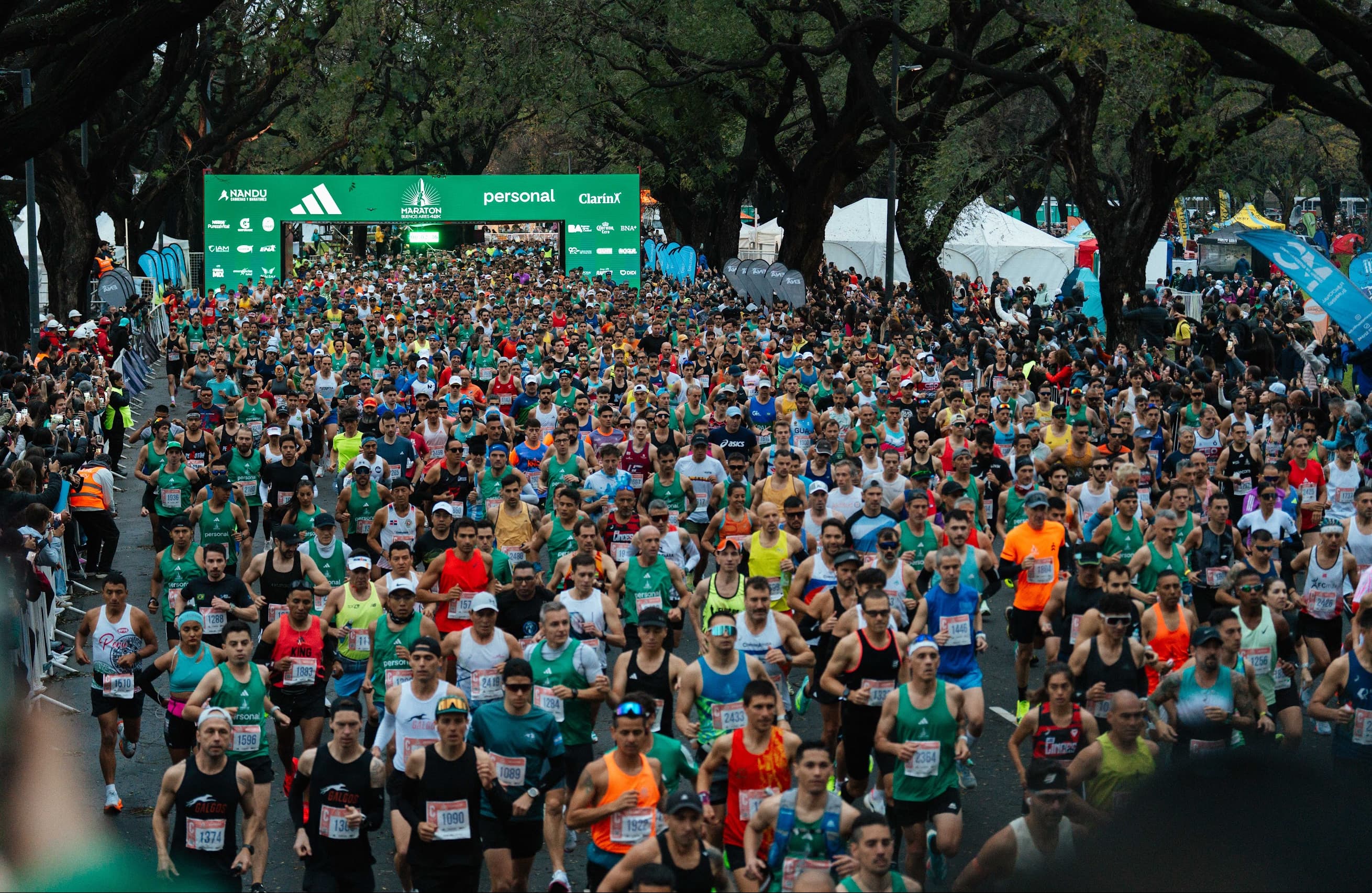 Otra edición de los 42K Buenos Aires convirtió a la ciudad en un gran circuito