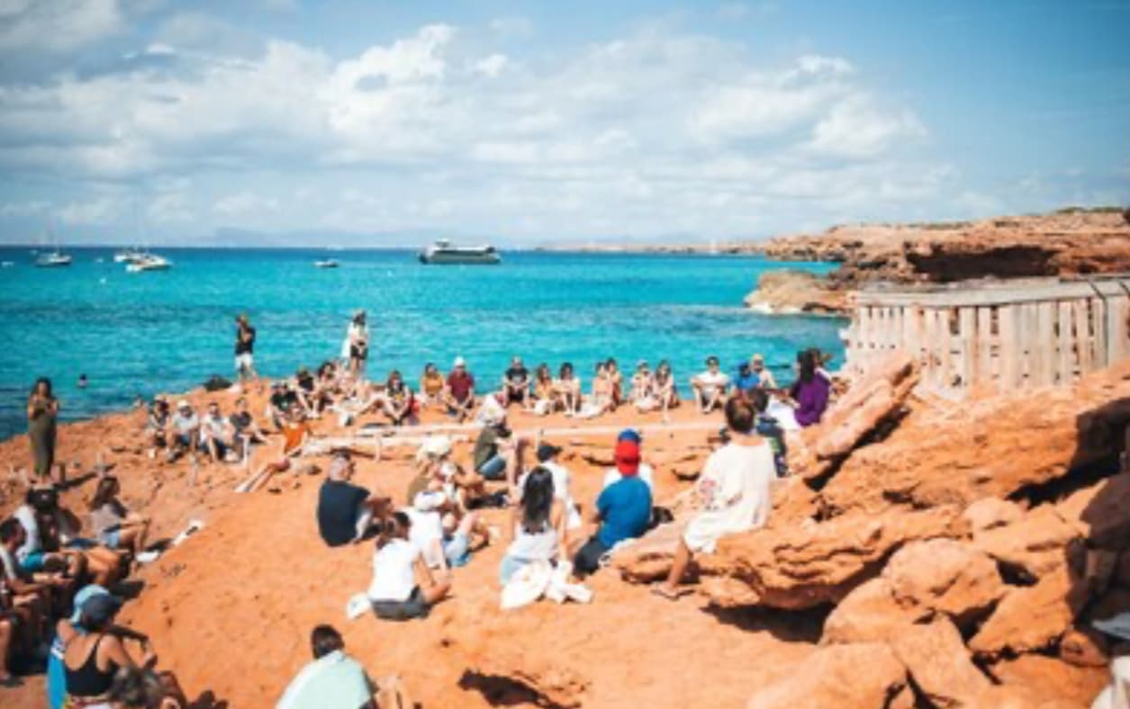 SON Estrella Galicia Posidonia vuelve a Formentera con eje en sostenibilidad y residuo cero