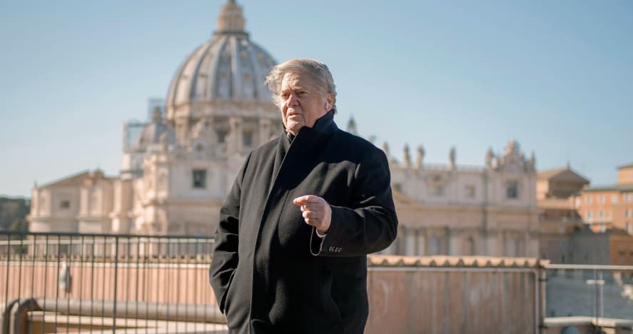 Steve Bannon, el estratega que convirtió la indignación en poder