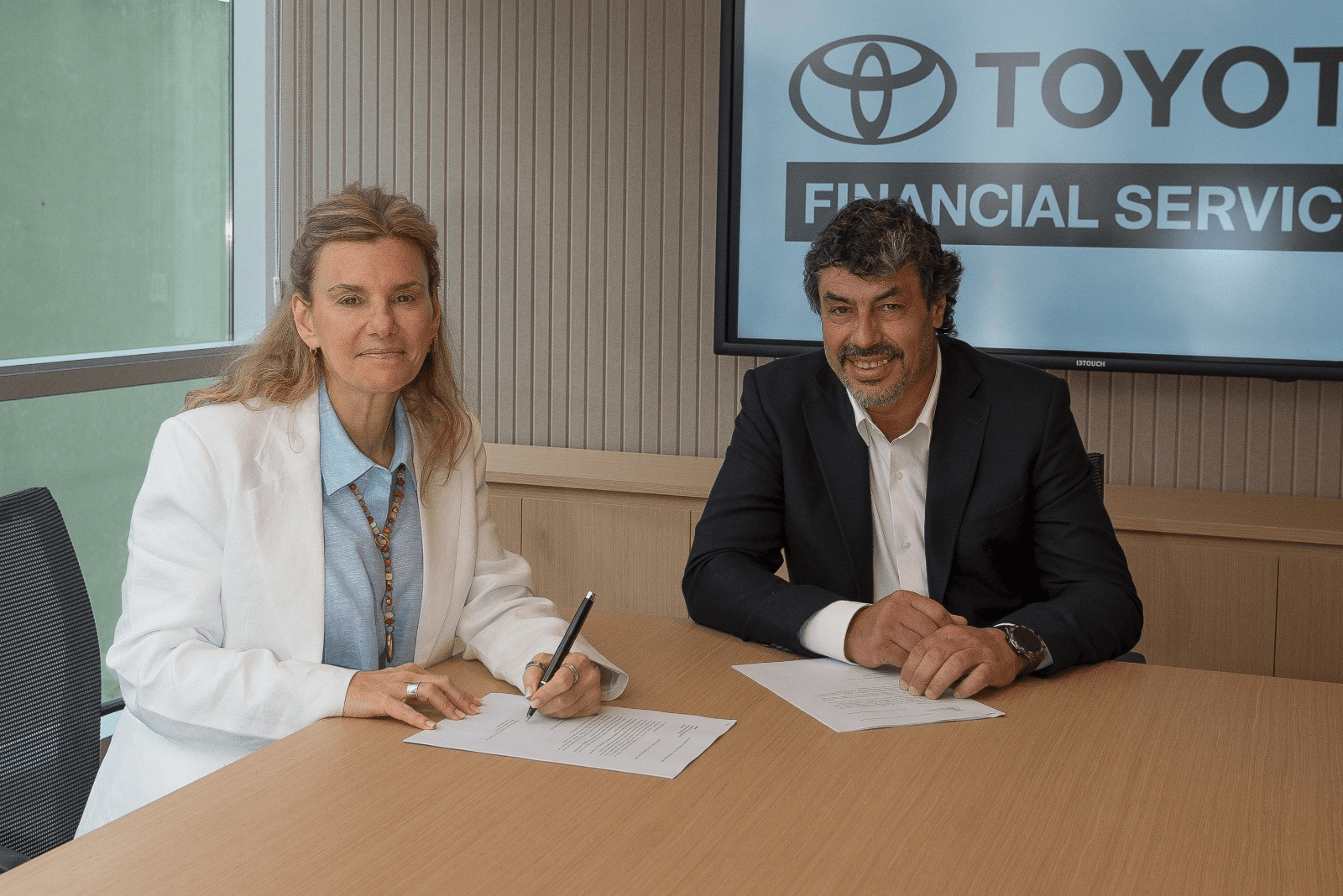 Toyota Compañía Financiera, Banco Comafi y The Capita Corporation presentan nuevas líneas de leasing en Argentina