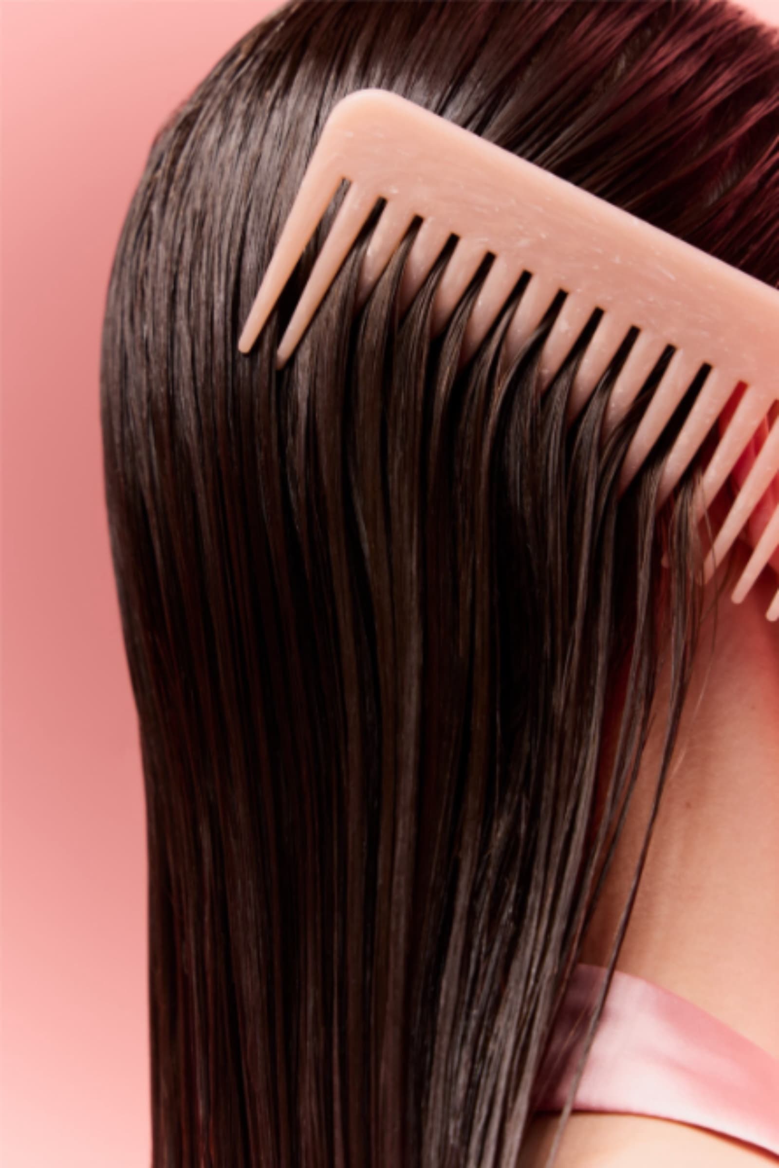 Monday Haircare amplía su portafolio con tres mascarillas capilares para uso en 10 minutos