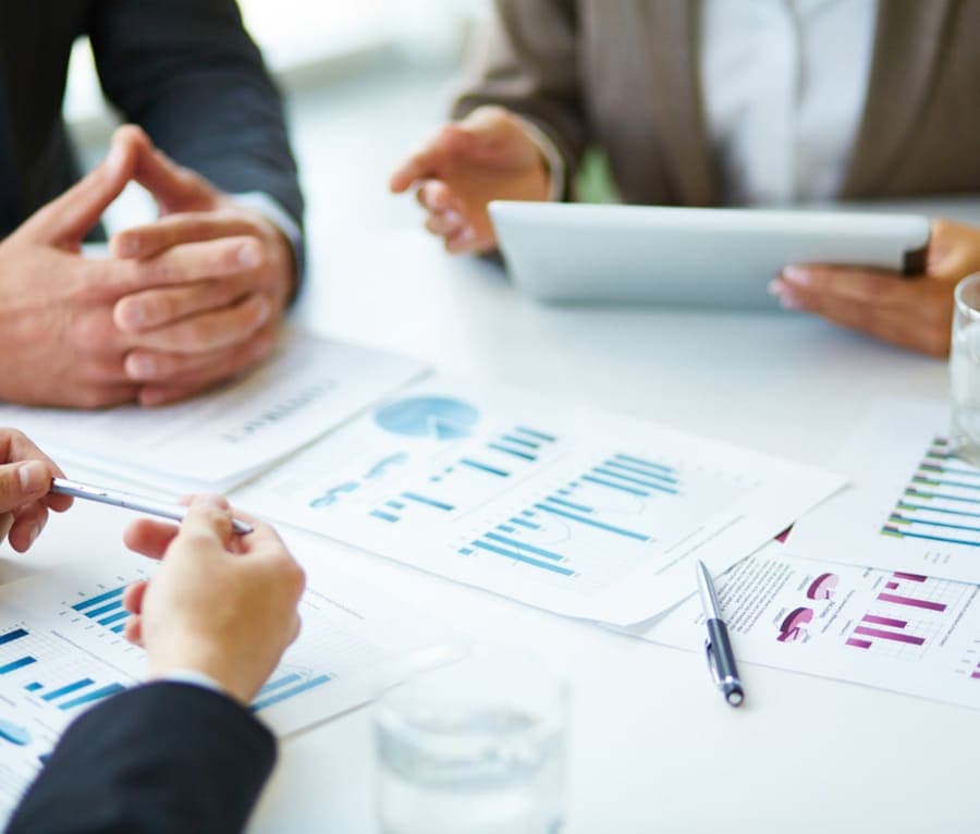 Curso virtual gratis de economía para periodistas 2025 de FIEL