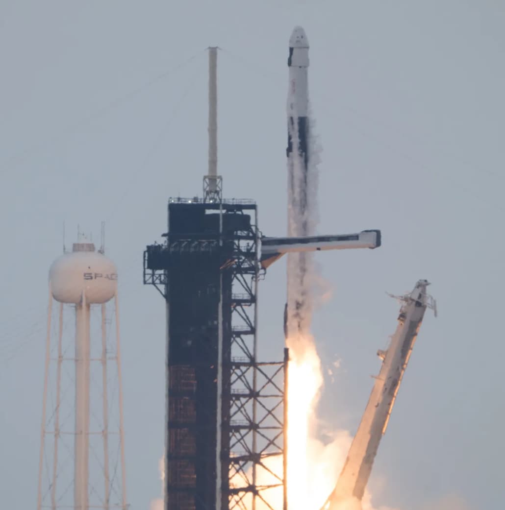 EE.UU. afianza su presencia en la órbita baja: SpaceX y la NASA lanzan con éxito la misión Crew-11
