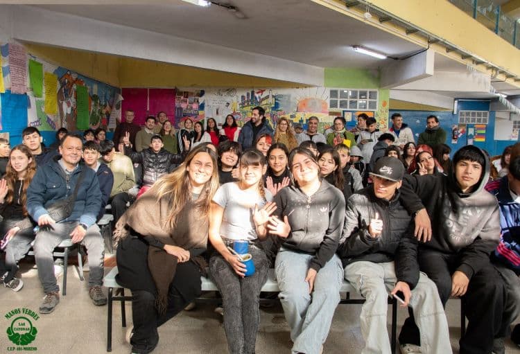 Eco Aguas y Bebidas Saludables desarrolla proyectos ambientales y educativos en Tunuyán y Moreno