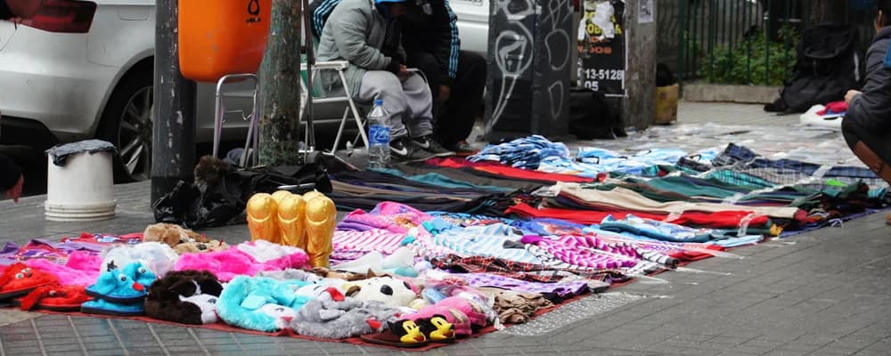 La venta ilegal callejera en CABA registra caída interanual de 87,1% en septiembre de 2025