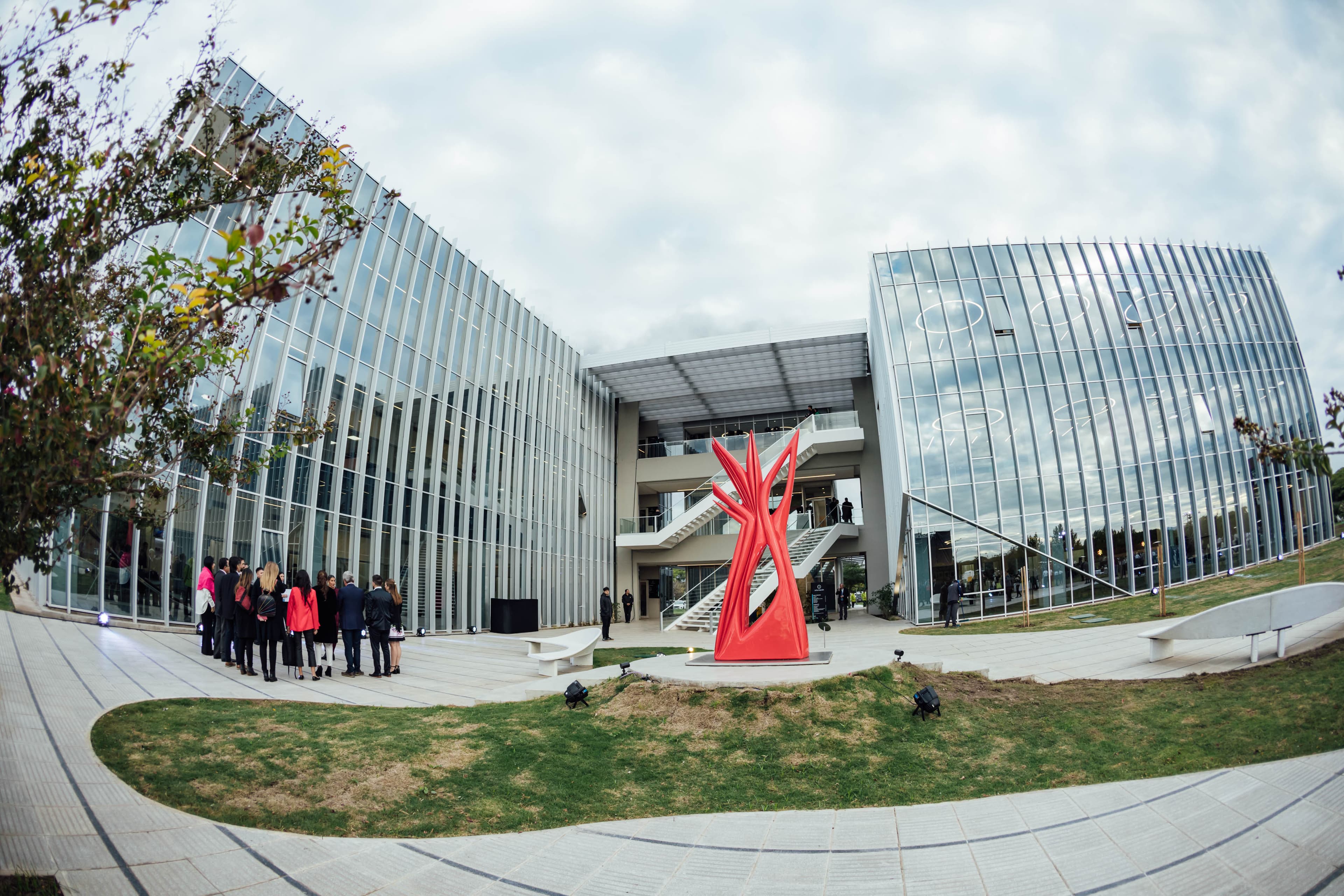 Universidad Siglo 21 incorpora la carrera de Medicina presencial en Córdoba desde 2026