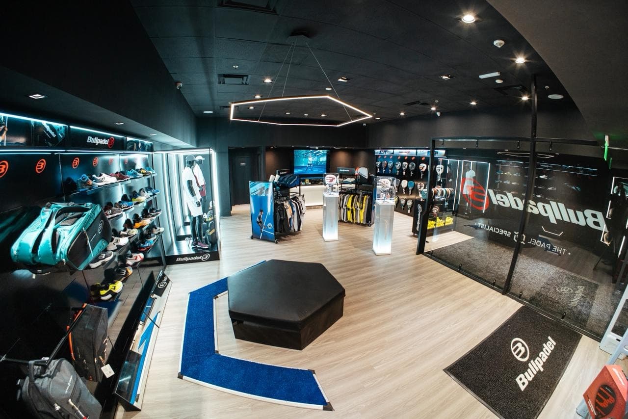 Bullpadel inauguró su primer local en Argentina: una experiencia 100% pádel en Portal Palermo