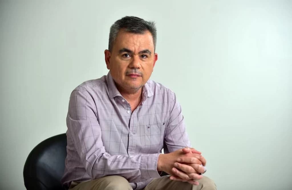 En octubre los salarios registrados crecieron menos que la inflación mensual en Argentina