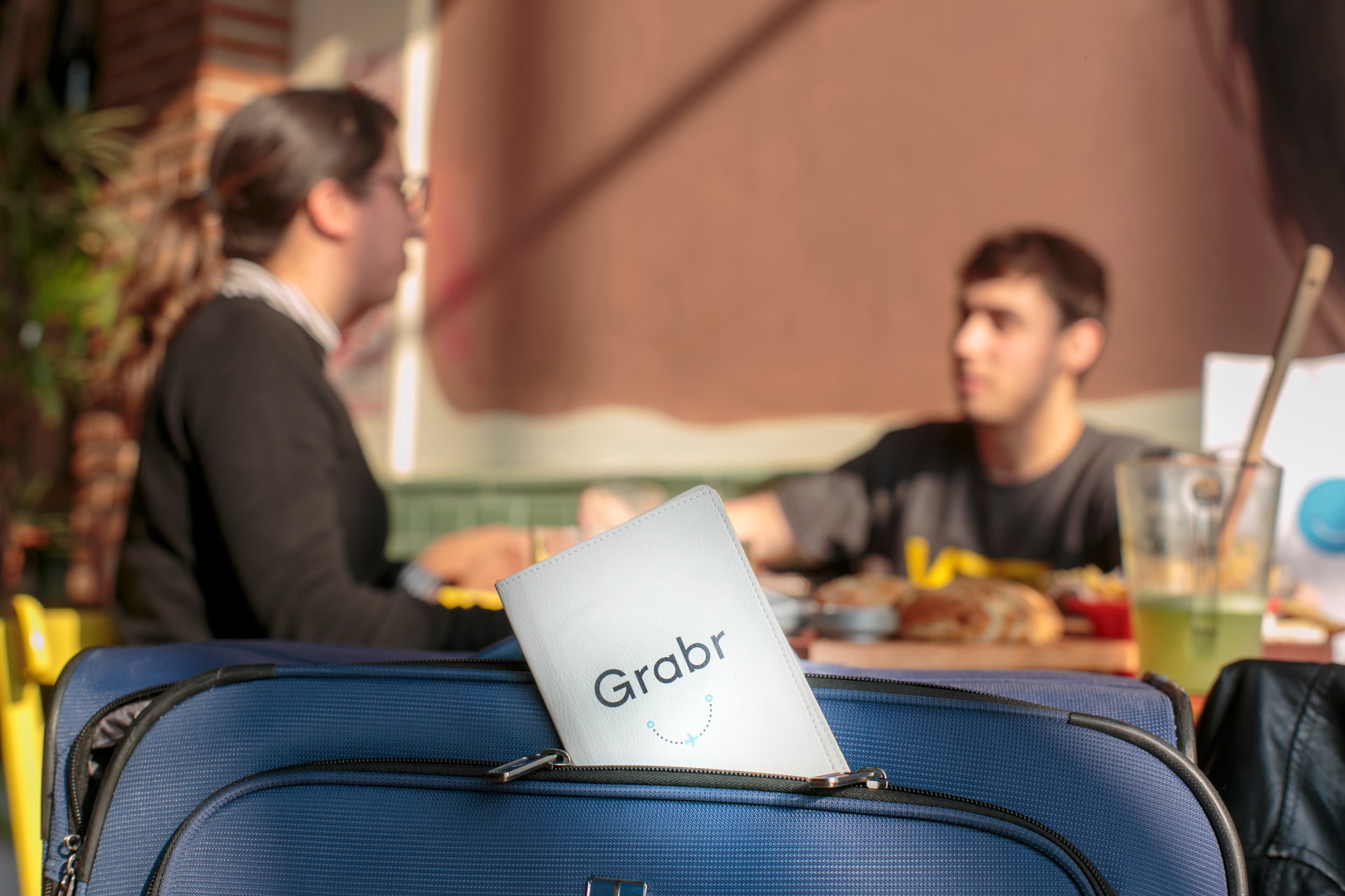 Grabr reduce comisión en compras navideñas internacionales de hasta referenciadas US$ 200 en Argentina