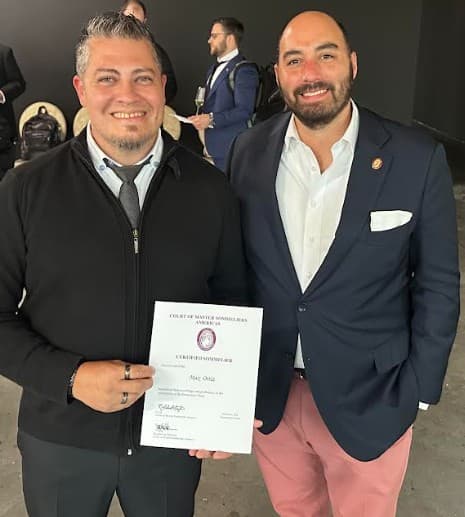 Max Ortiz obtiene la certificación Certified Sommelier de la Court of Master Sommeliers en 2025
