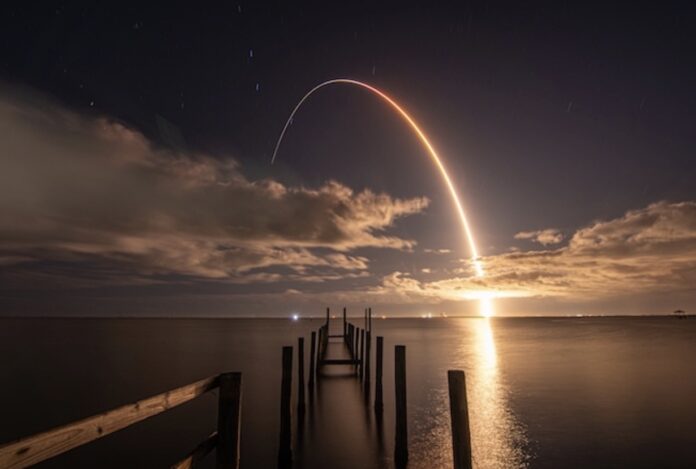 Atlas V pone en órbita otros 27 satélites de Amazon Leo