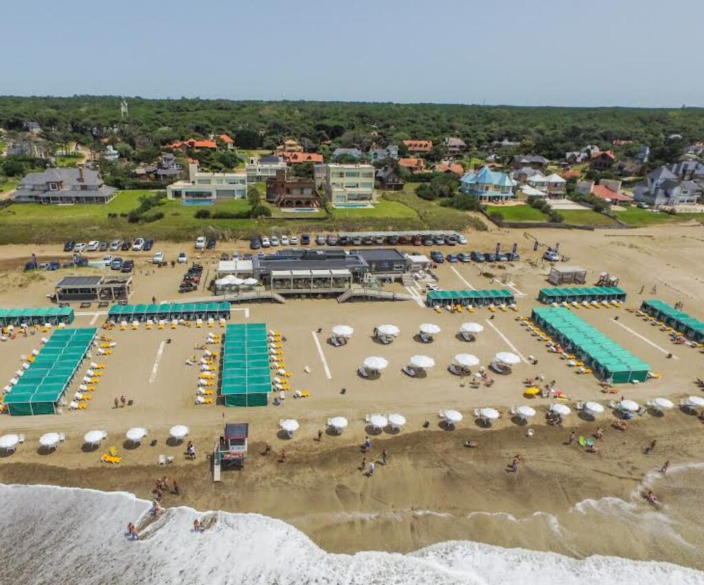 Alta ocupación en Pinamar y Cariló durante la segunda quincena de enero y nuevos hábitos de turistas