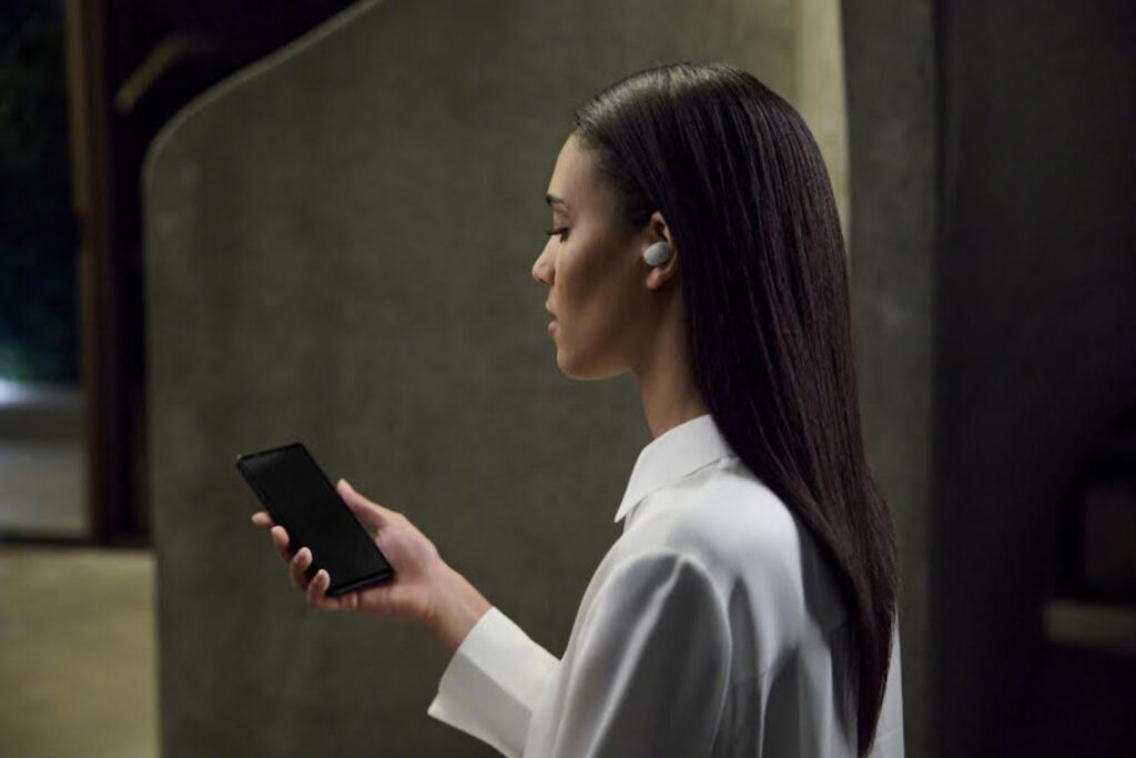 Sony definió metas de emisiones y energía renovable y detalló funciones de ahorro