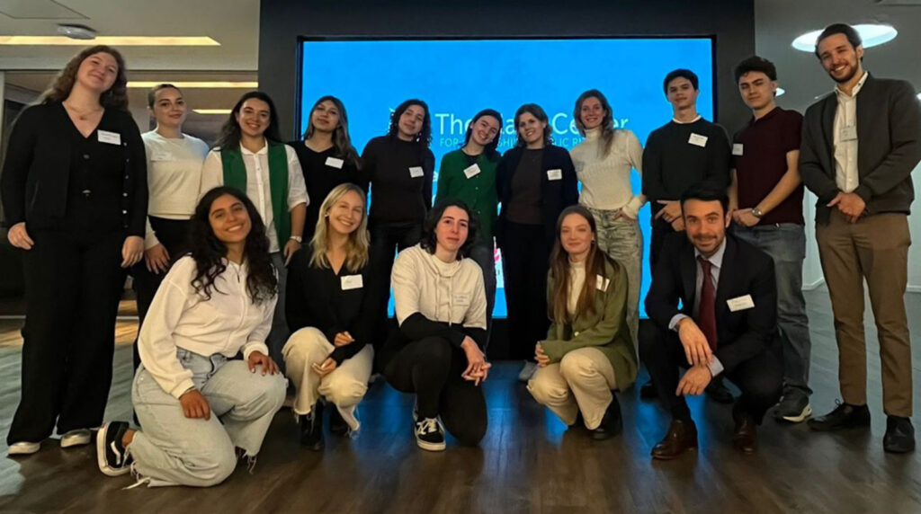 EntrePuentes abrió una convocatoria regional que financiará proyectos de desarrollo profesional con US$ 500