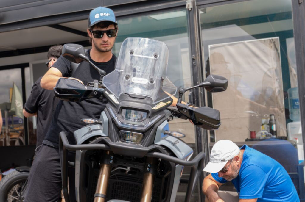 CfMoto exhibió seis modelos de motos en Expoagro 2026 con concesionario local